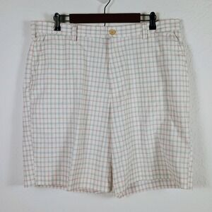 IZOD PerformX Golf Shorts Mens 38 White Plaid Flat Front Performance